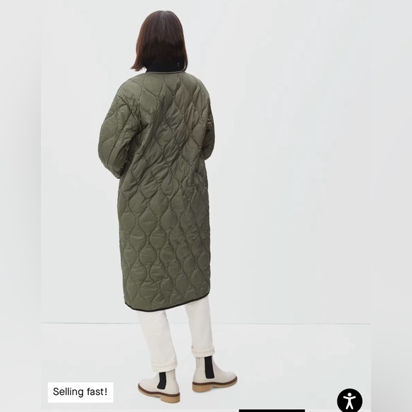 Everlane ReNew Long Liner - Picture 5 of 5